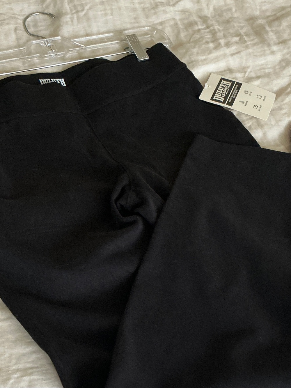 NWT - Duluth trading co Noga slim leg pants size XS
